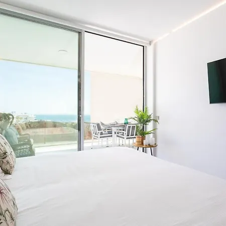 Apartment Higueron Med Life
