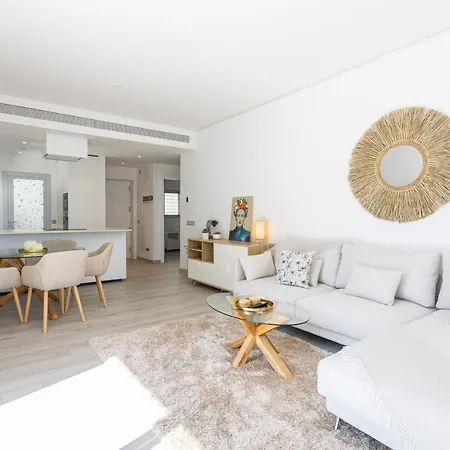 Apartment Higueron Med Life *